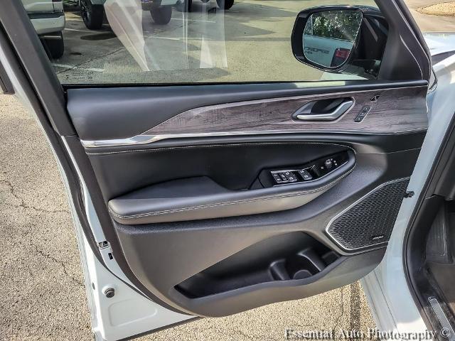 2023 Jeep Cherokee - $28,788