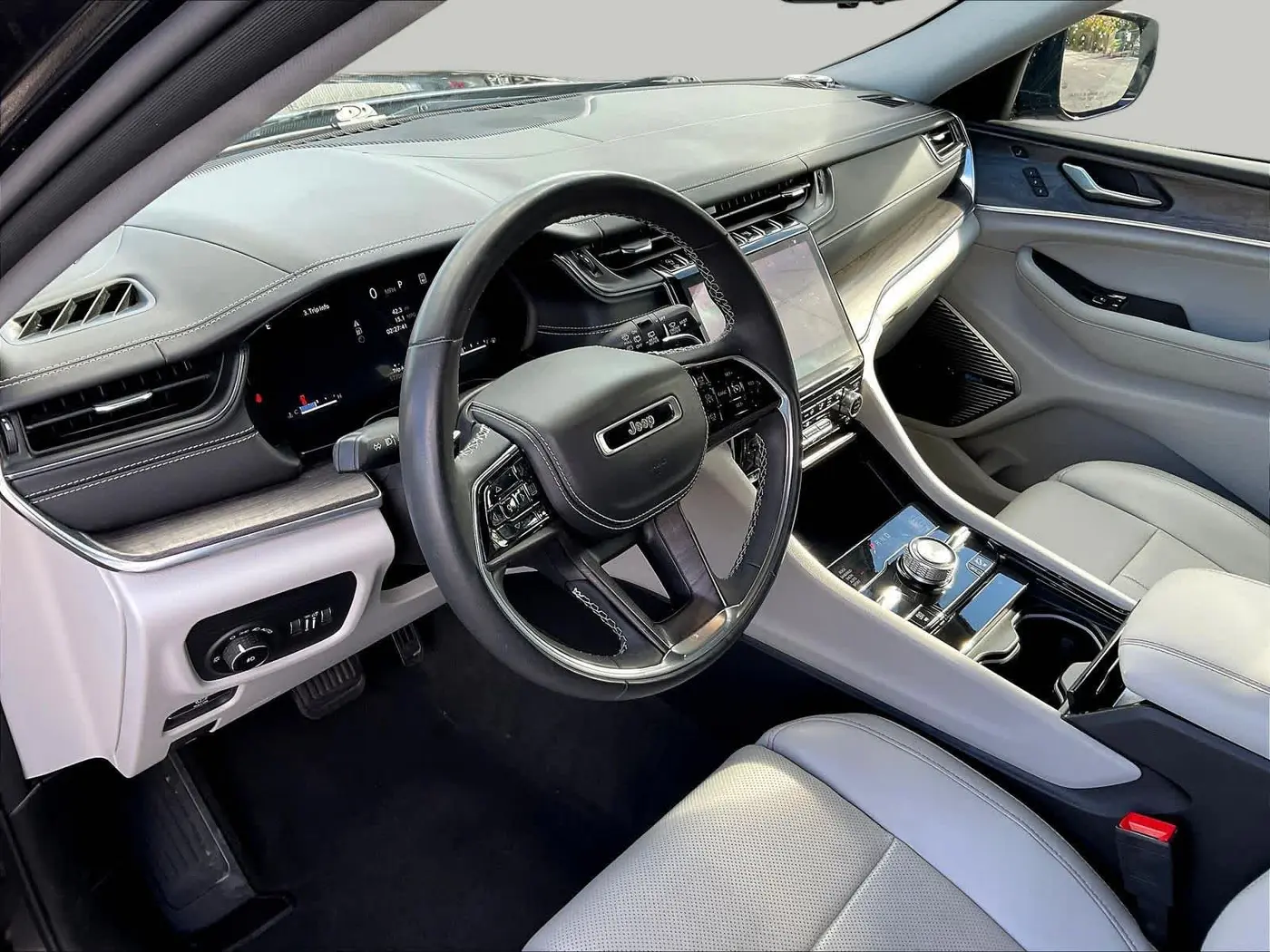 2023 Jeep Cherokee - $31,997