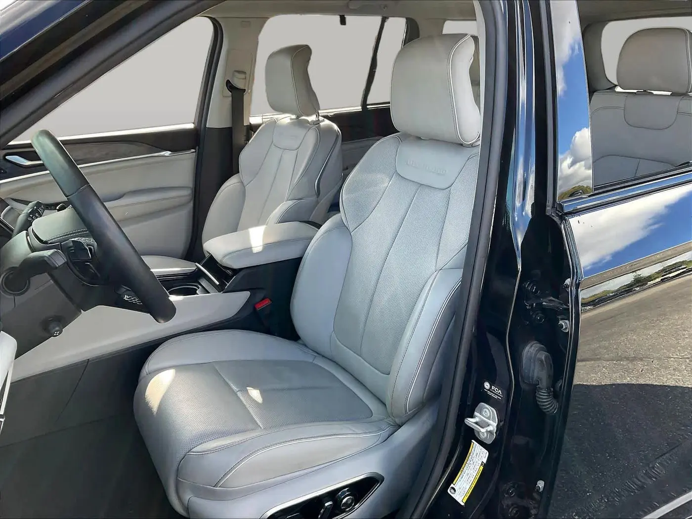 2023 Jeep Cherokee - $31,997