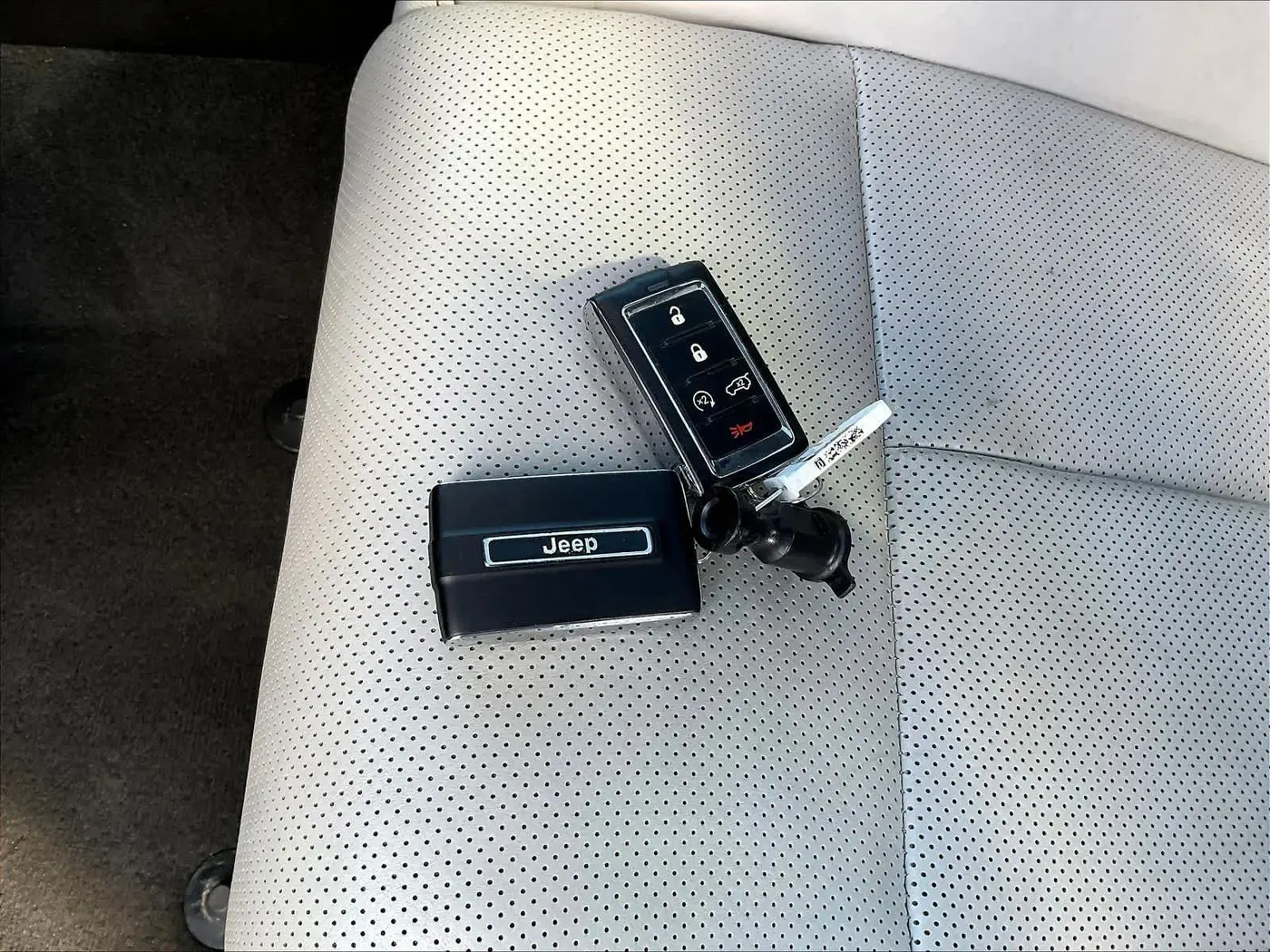 2023 Jeep Cherokee - $31,997