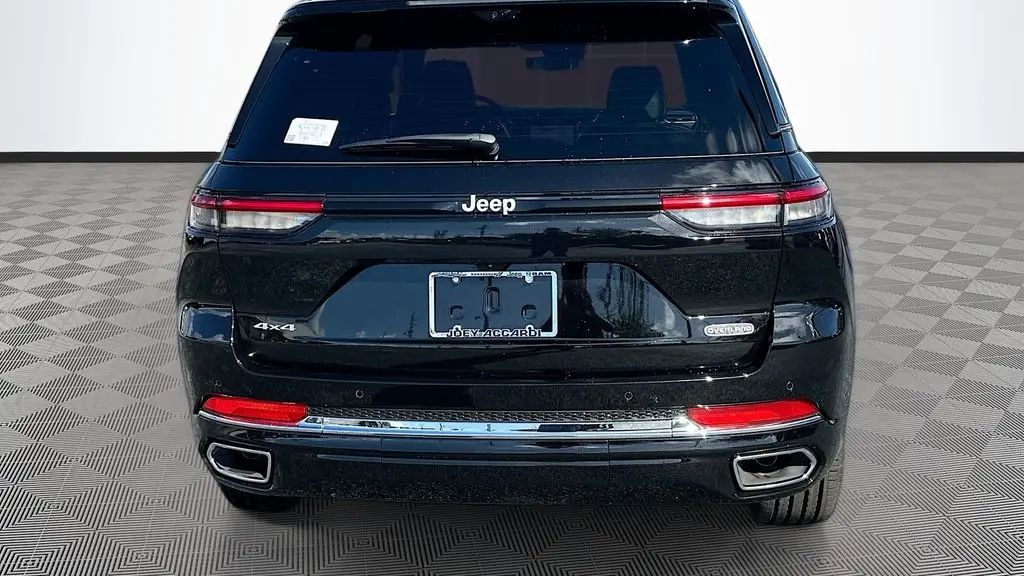 2025 Jeep Grand Cherokee Overland