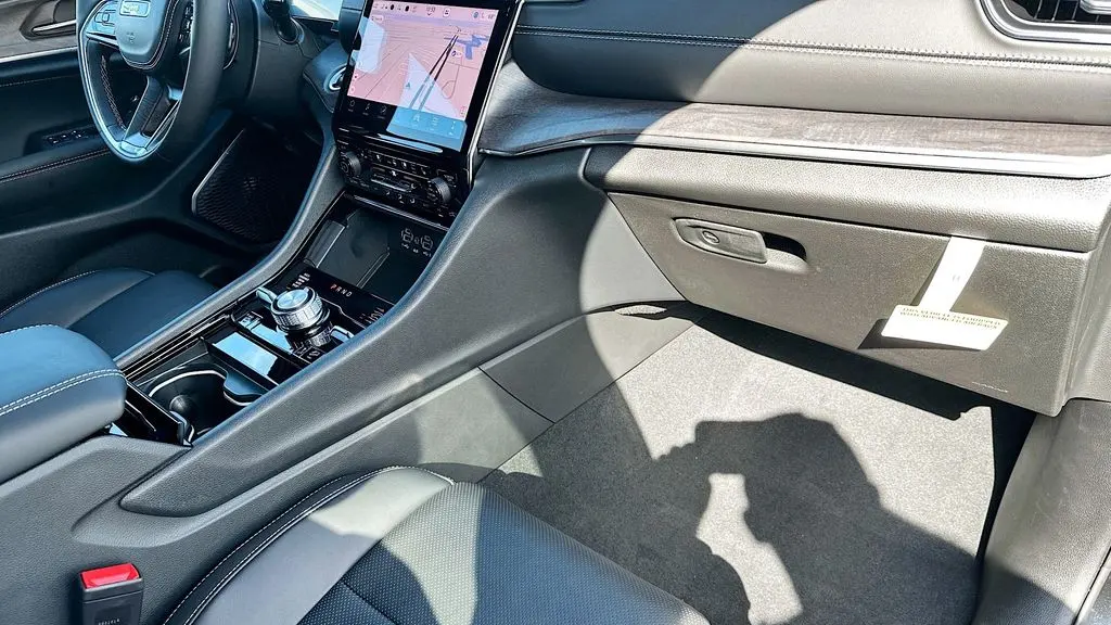 2025 Jeep Grand Cherokee Overland