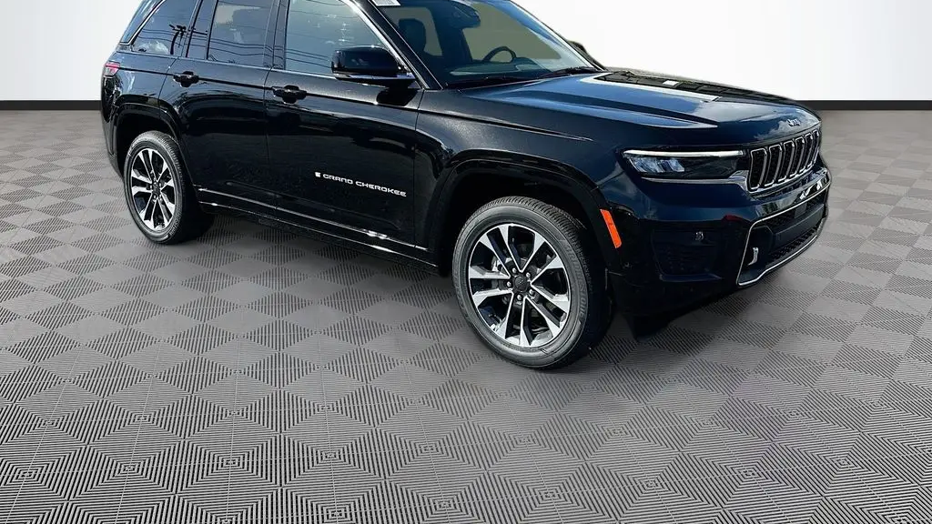 2025 Jeep Grand Cherokee Overland