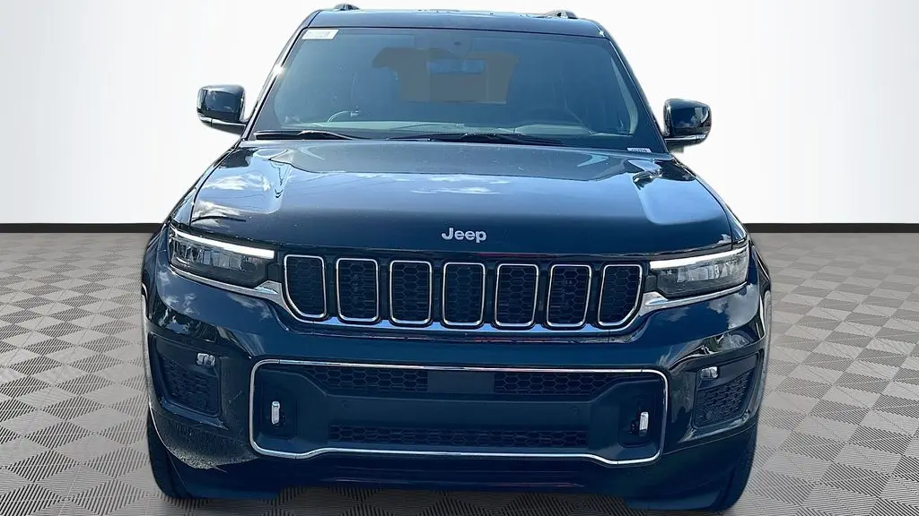 2025 Jeep Grand Cherokee Overland