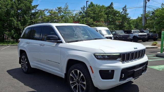 2022 Jeep Grand Cherokee Overland