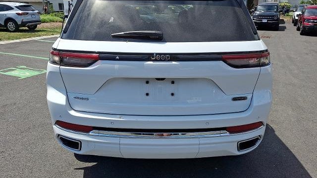 2022 Jeep Grand Cherokee Overland