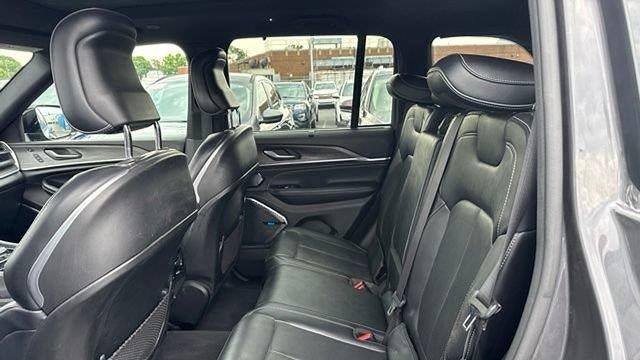 2022 Jeep Grand Cherokee Overland