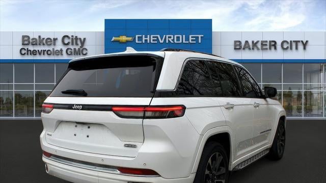 2022 Jeep Grand Cherokee Overland