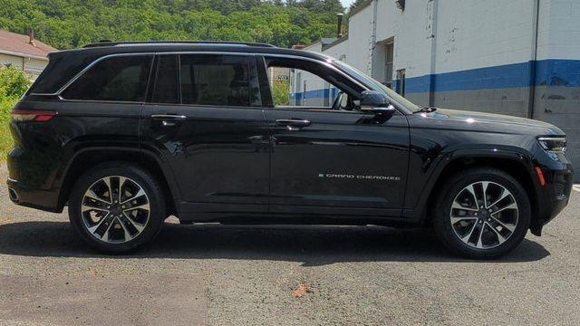 2023 Jeep Grand Cherokee Overland