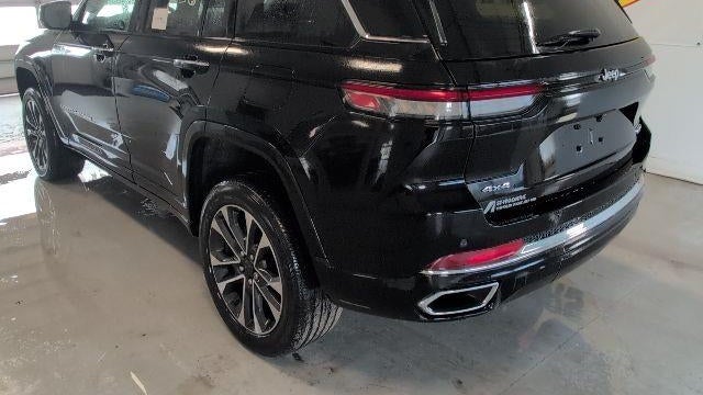 2022 Jeep Grand Cherokee Overland