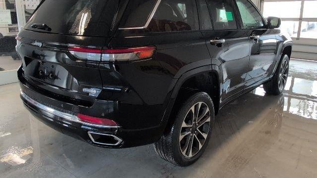 2022 Jeep Grand Cherokee Overland