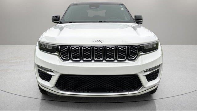 2022 Jeep Grand Cherokee Summit