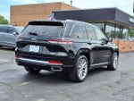2023 Grand Cherokee Thumbnail 7