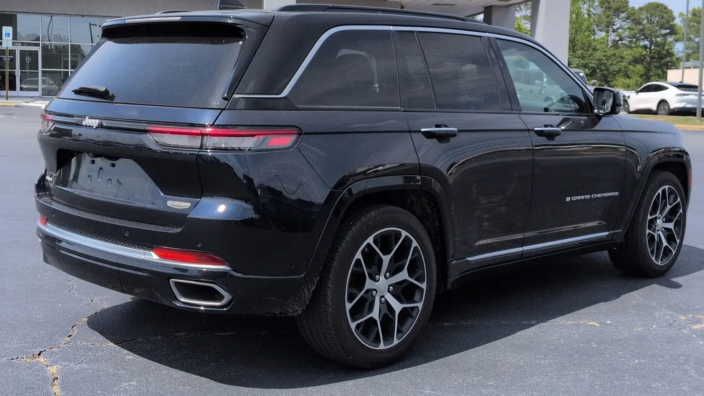 2024 Jeep Grand Cherokee Summit