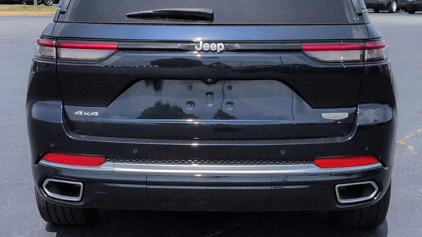 2024 Jeep Grand Cherokee Summit