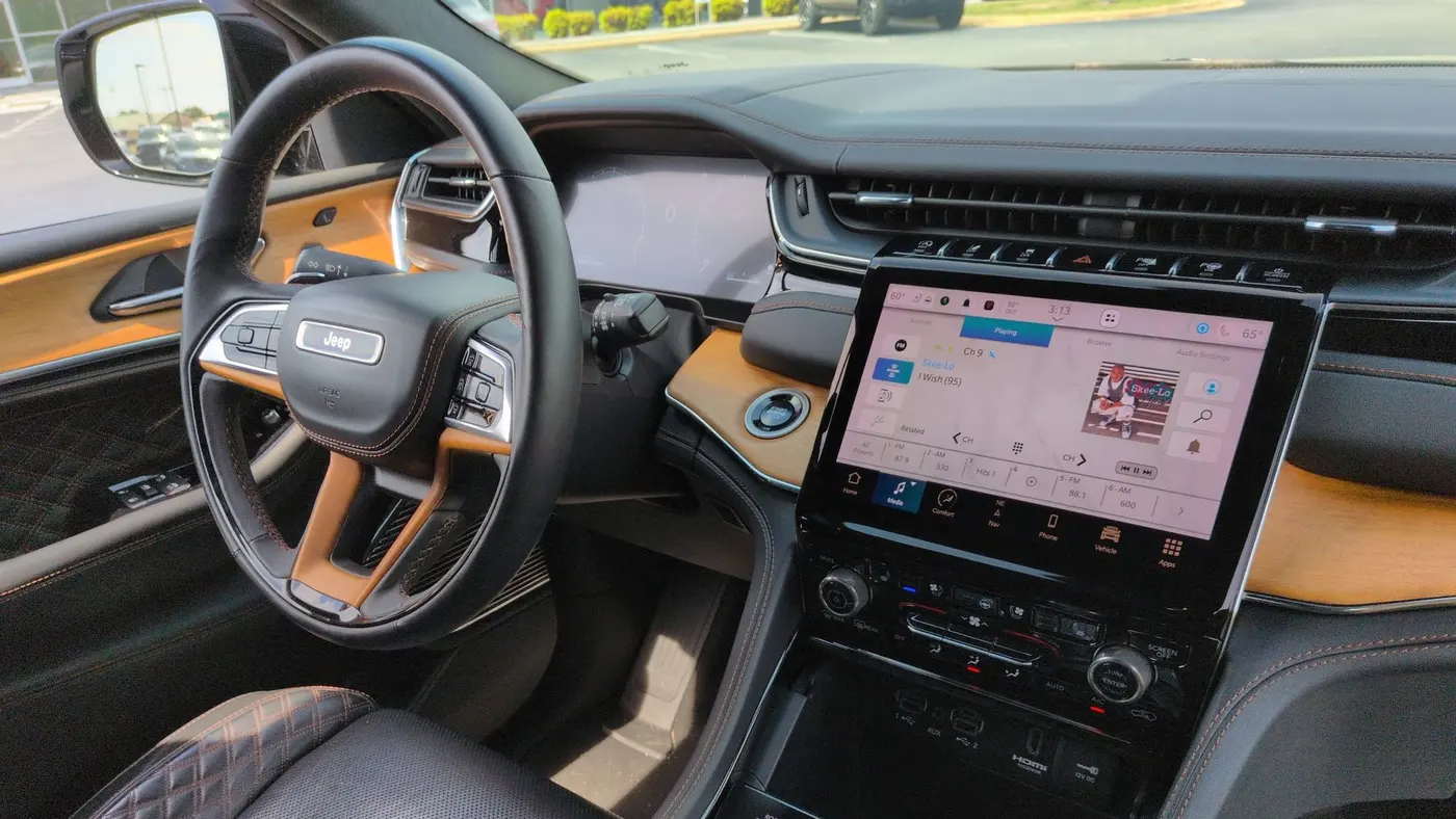 2024 Jeep Grand Cherokee Summit