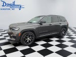 2024 Grand Cherokee Thumbnail 1