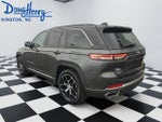 2024 Grand Cherokee Thumbnail 3
