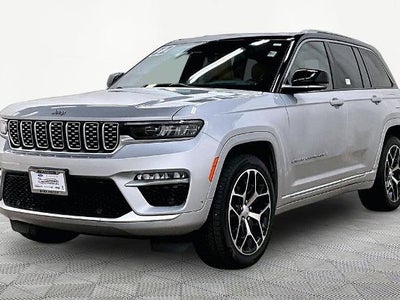 2022 Jeep Grand Cherokee 4X4 Summit 4DR SUV (midyear Release)