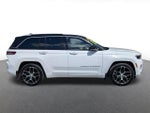 2023 Grand Cherokee Thumbnail 2