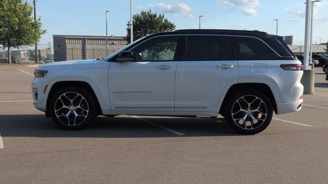 2024 Jeep Grand Cherokee Summit