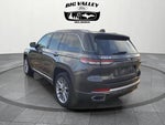 2022 Grand Cherokee Thumbnail 4
