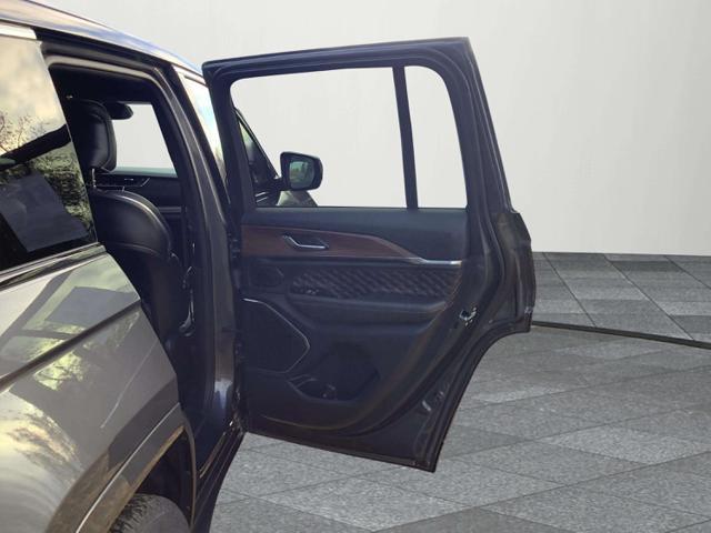 2022 Jeep Cherokee - $41,000