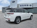 2023 Grand Cherokee Thumbnail 4
