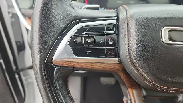 2023 Jeep Grand Cherokee Summit