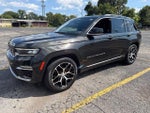 2023 Grand Cherokee Thumbnail 2