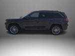2024 Grand Cherokee Thumbnail 4