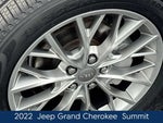 2022 Grand Cherokee Thumbnail 12