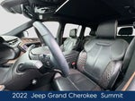 2022 Grand Cherokee Thumbnail 14
