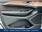 2022 Grand Cherokee Thumbnail 16
