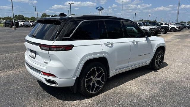 2023 Jeep Grand Cherokee Summit Reserve