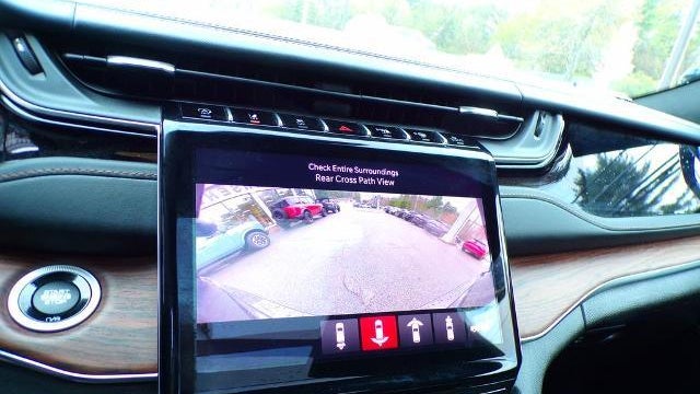 2023 Jeep Grand Cherokee Summit