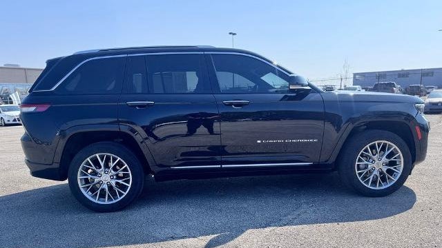 2023 Jeep Grand Cherokee Summit