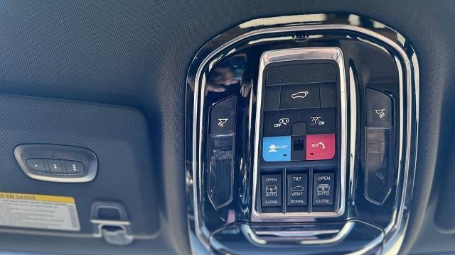 2023 Jeep Grand Cherokee Summit