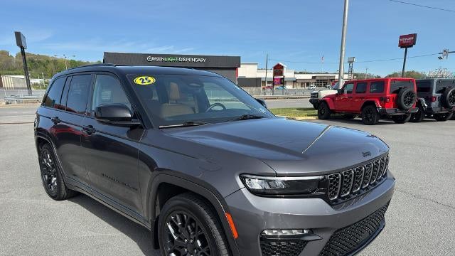 2025 Jeep Grand Cherokee Summit