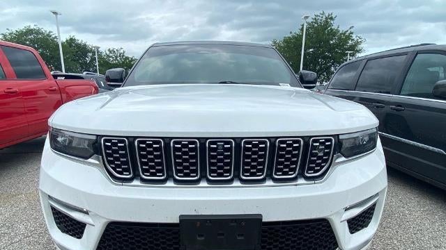 2022 Jeep Grand Cherokee Summit