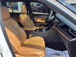 2023 Grand Cherokee Thumbnail 17