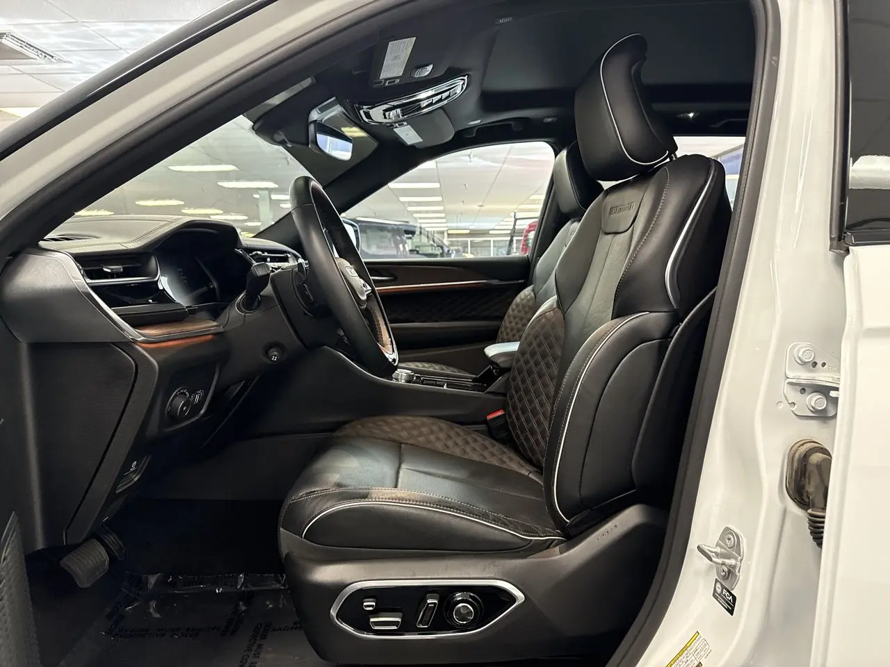 2024 Jeep Cherokee - $43,274