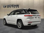2022 Grand Cherokee Thumbnail 5