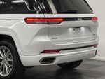 2022 Grand Cherokee Thumbnail 6