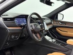 2022 Grand Cherokee Thumbnail 16