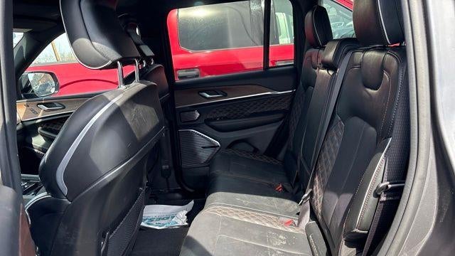 2023 Jeep Grand Cherokee Summit