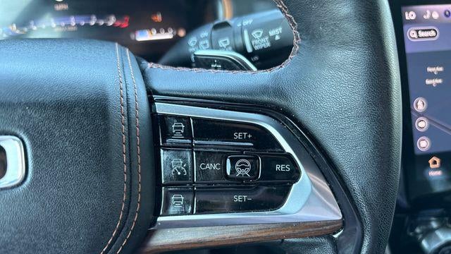 2023 Jeep Grand Cherokee Summit