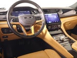 2025 Grand Cherokee Thumbnail 2
