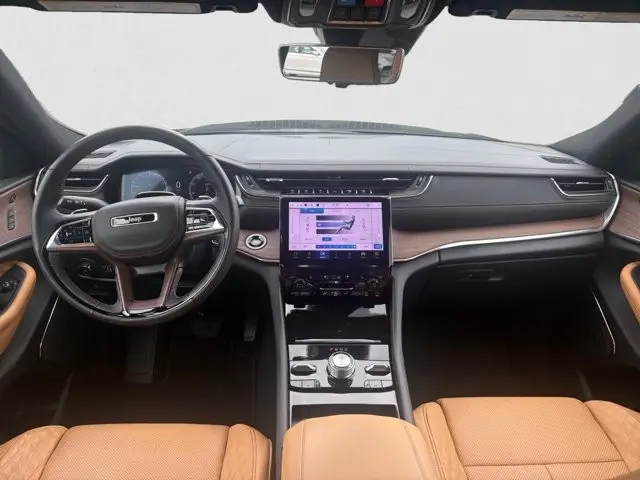 2025 Jeep Cherokee - $52,995
