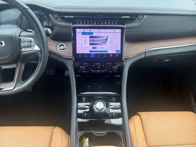 2025 Jeep Cherokee - $52,995